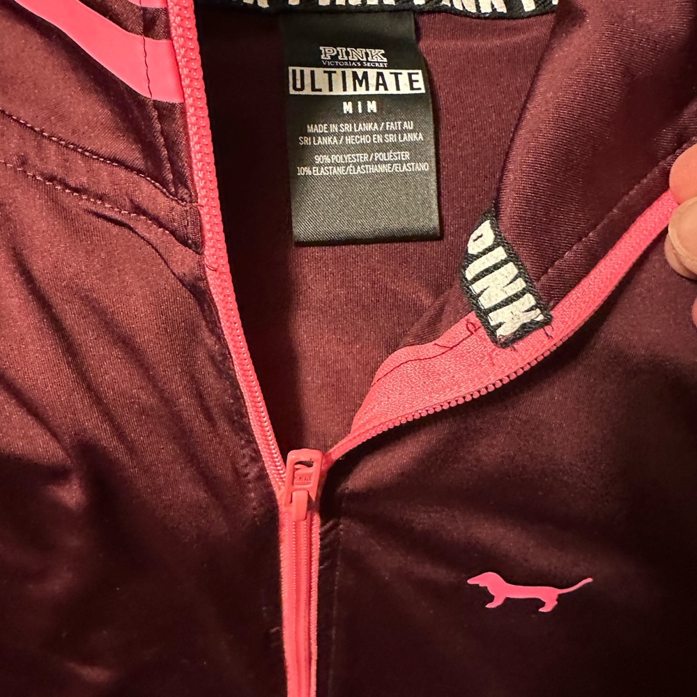 Victoria Secrets PINK top size 8/10 - Picture 2 of 2